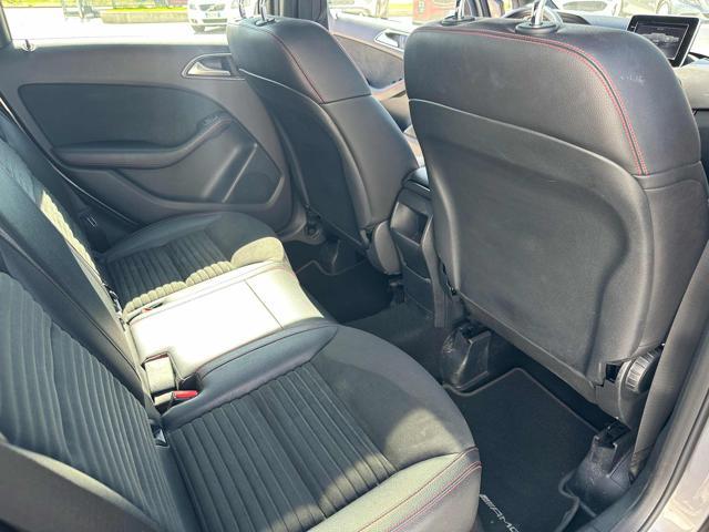 MERCEDES-BENZ B 200 d Automatic Sport