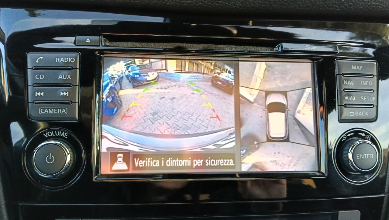 NISSAN QASHQAI 1.6 DCI-TETTO-RETROC
