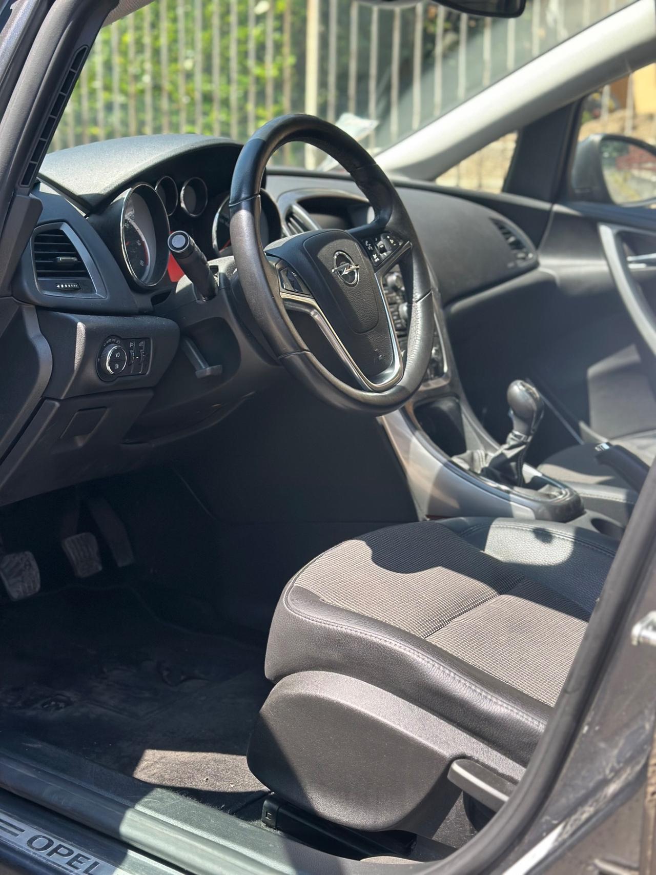 Opel Astra 1.7 CDTI 110CV 5 porte Cosmo