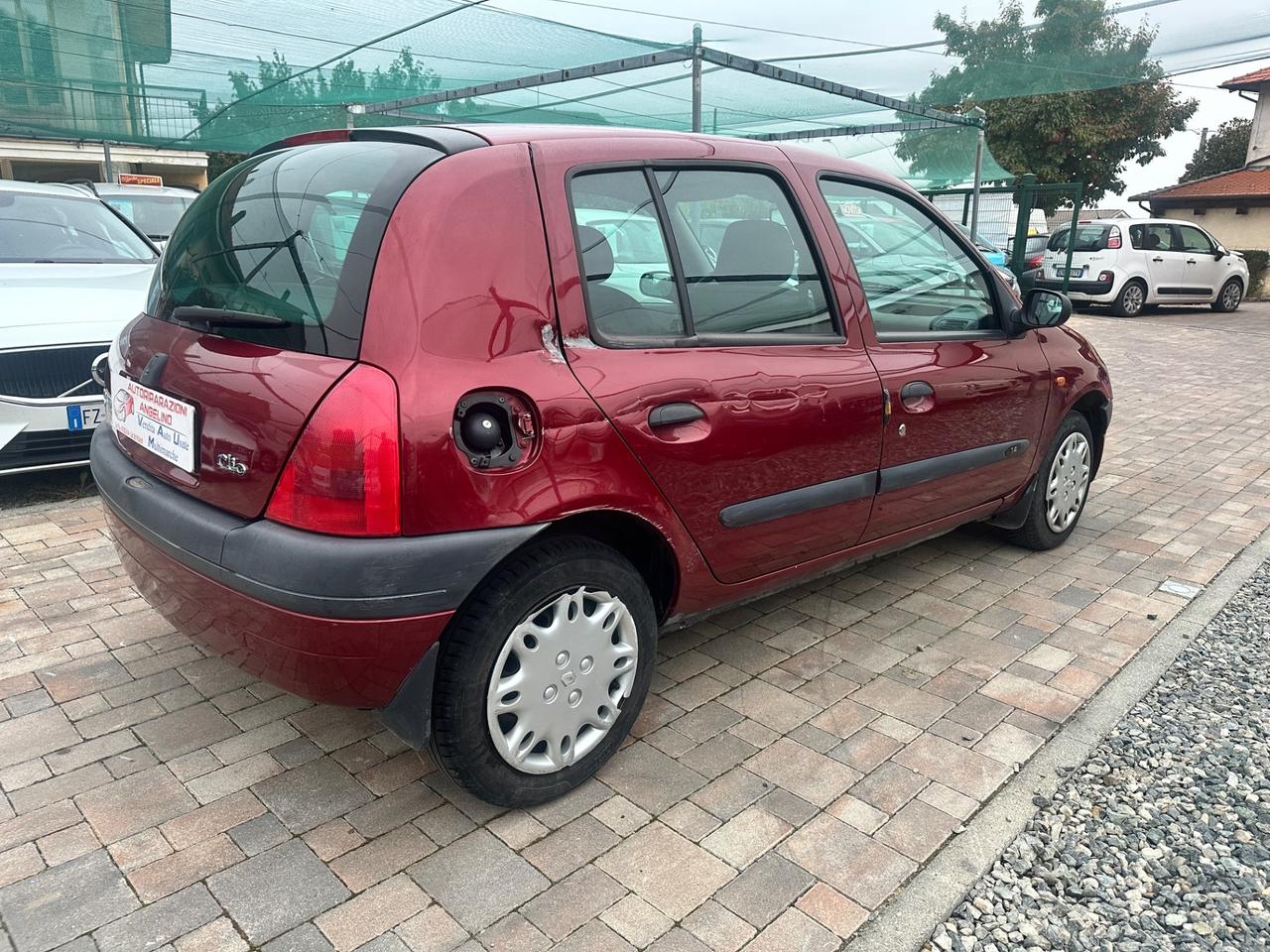 Renault Clio 1.4 cat 5 porte RXE