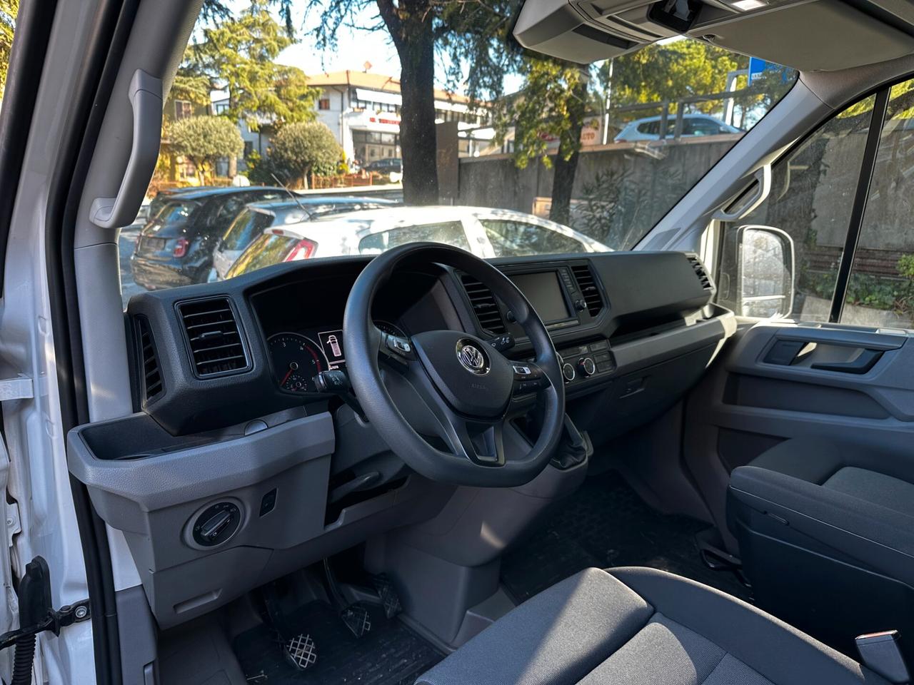 Volkswagen Crafter 35q. 2.0 TDI 140CV. _ LANG