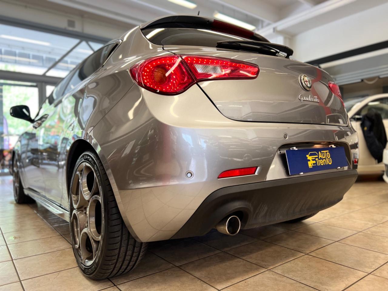 Alfa Romeo Giulietta 1.6 JTDm-2 105 CV Exclusive