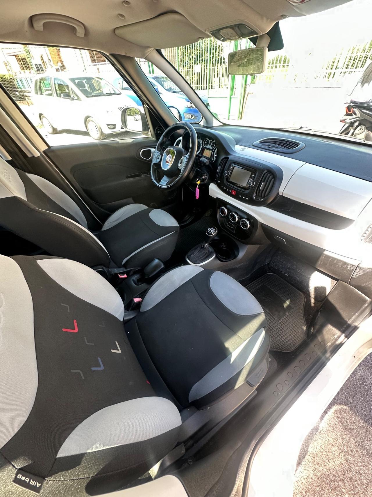 Fiat 500L 1.3 Multijet 95 CV Dualogic Lounge