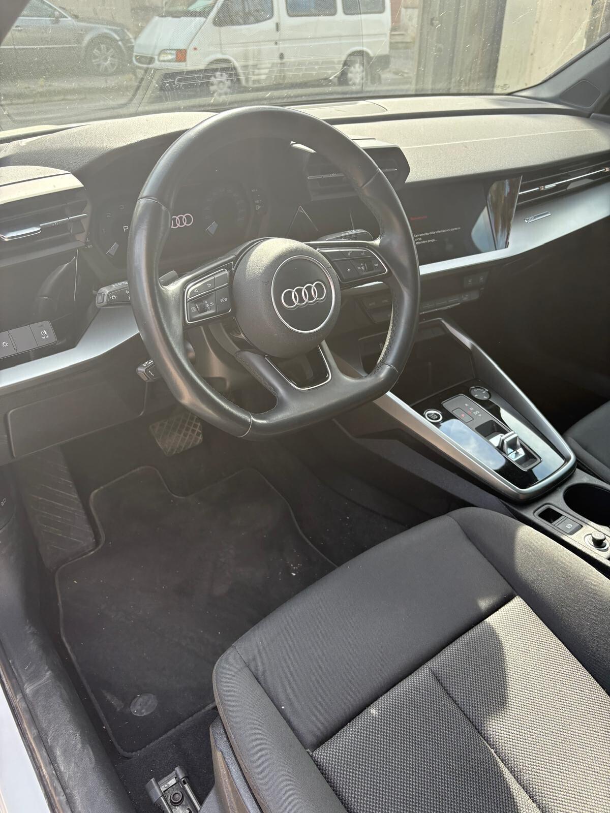 Audi A3 SPB 30 TDI S tronic Business Advanced