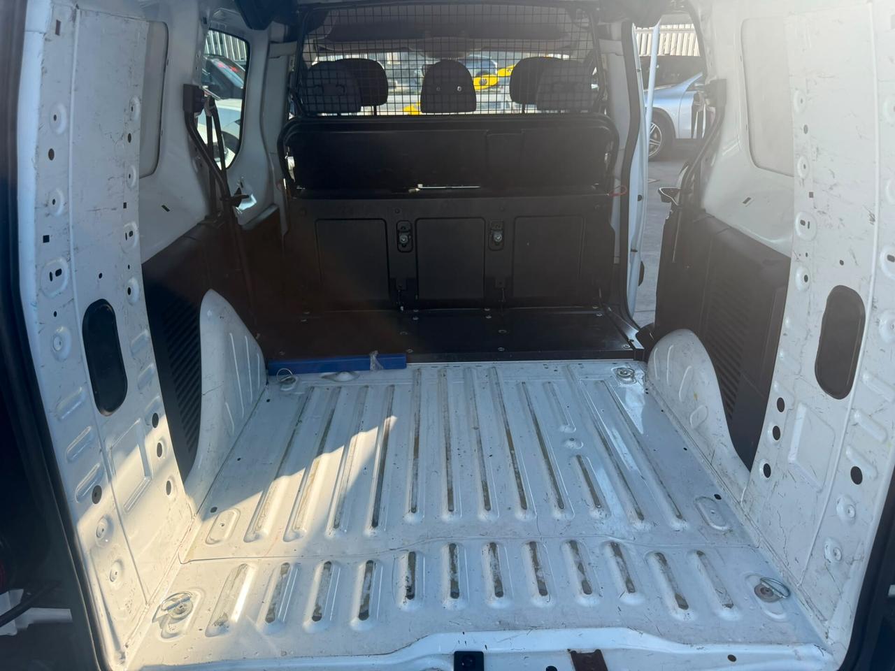 Peugeot Partner BlueHDi 100 L2 Furgone DC Mobile