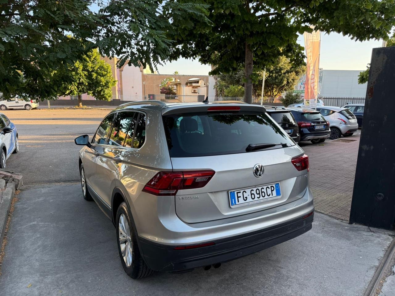 Volkswagen Tiguan km.99900! 1.6 TDI SCR Business BlueMotion