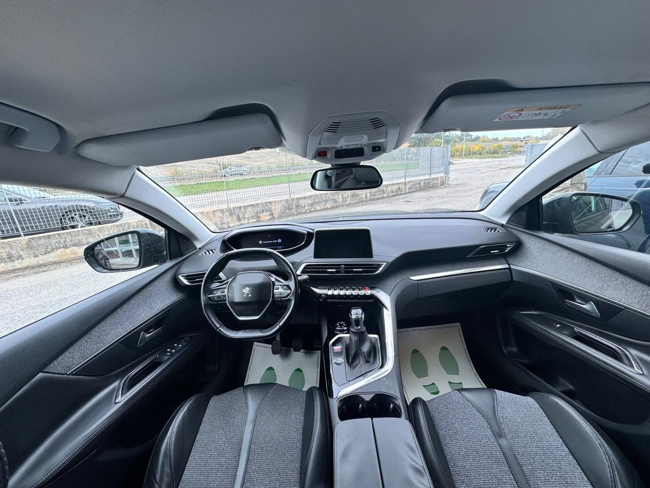 Peugeot 3008 BlueHDi 130 S&S Allure