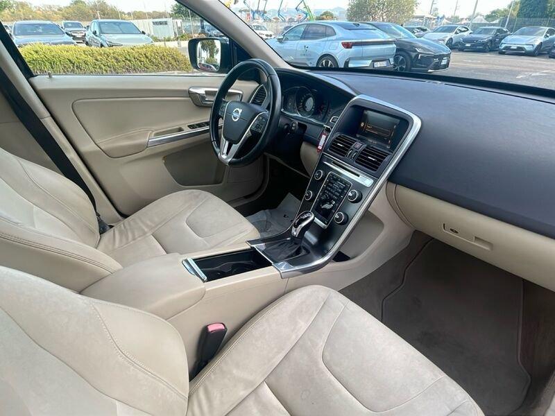 Volvo XC60 2.0D D3 Geartronic Momentum