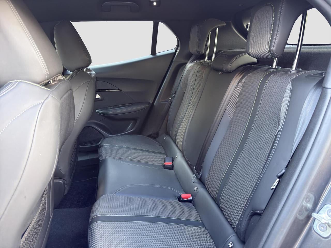 Peugeot 2008 1.5 bluehdi 130cv GT Line automatica 2020