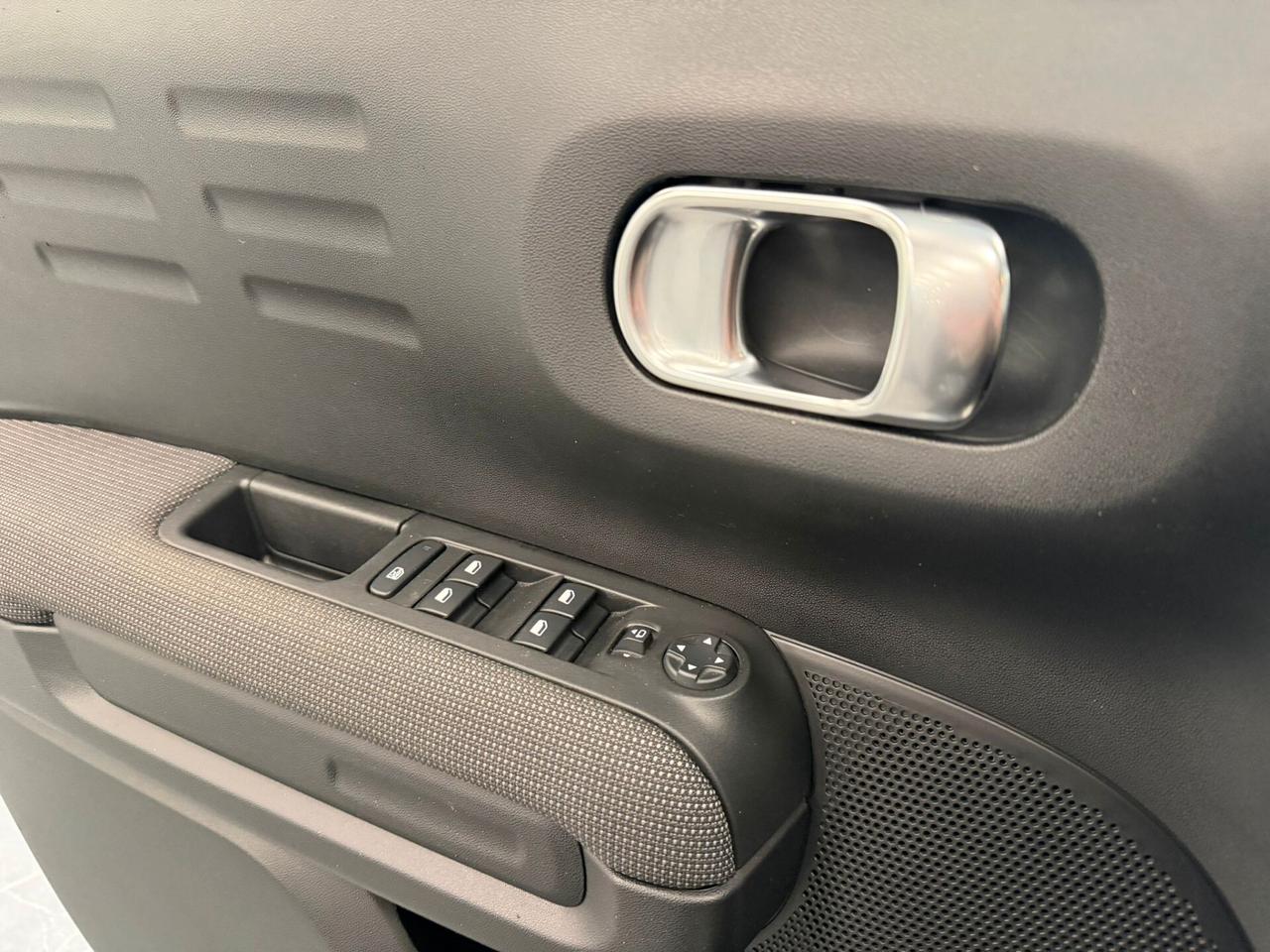 Citroen C3 Aircross BlueHDi 110 S&S Shine Pack