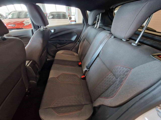 FORD Fiesta 1.5 TDCi 75CV 5 porte ST-Line