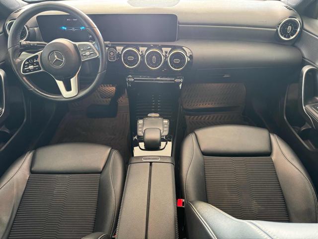 MERCEDES-BENZ A 180 d Automatic Sport
