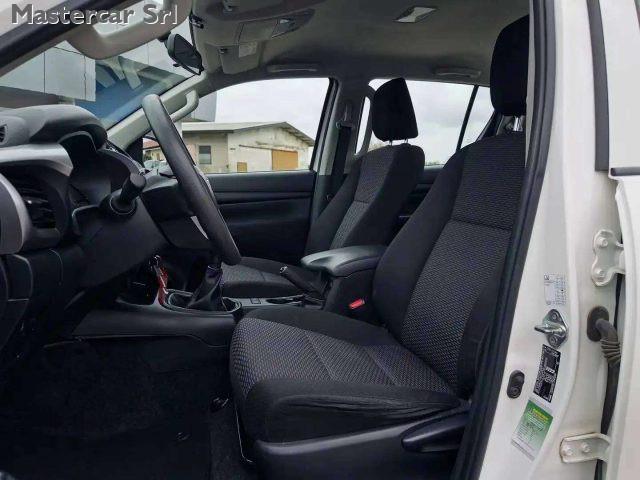 TOYOTA Hilux Hilux IV 2.4 d-4d double cab Comfort 4wd - GF290HN