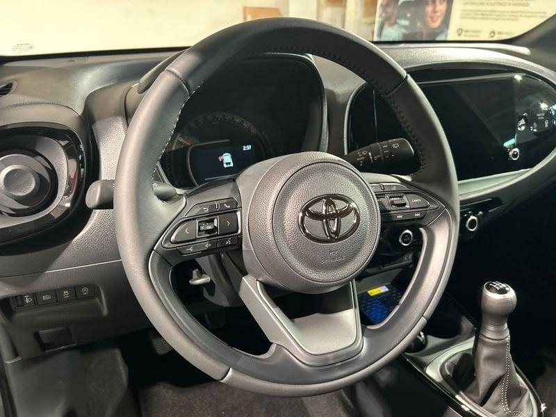 Toyota Aygo X Aygo X 1.0 VVT-i 72 CV 5 porte Lounge
