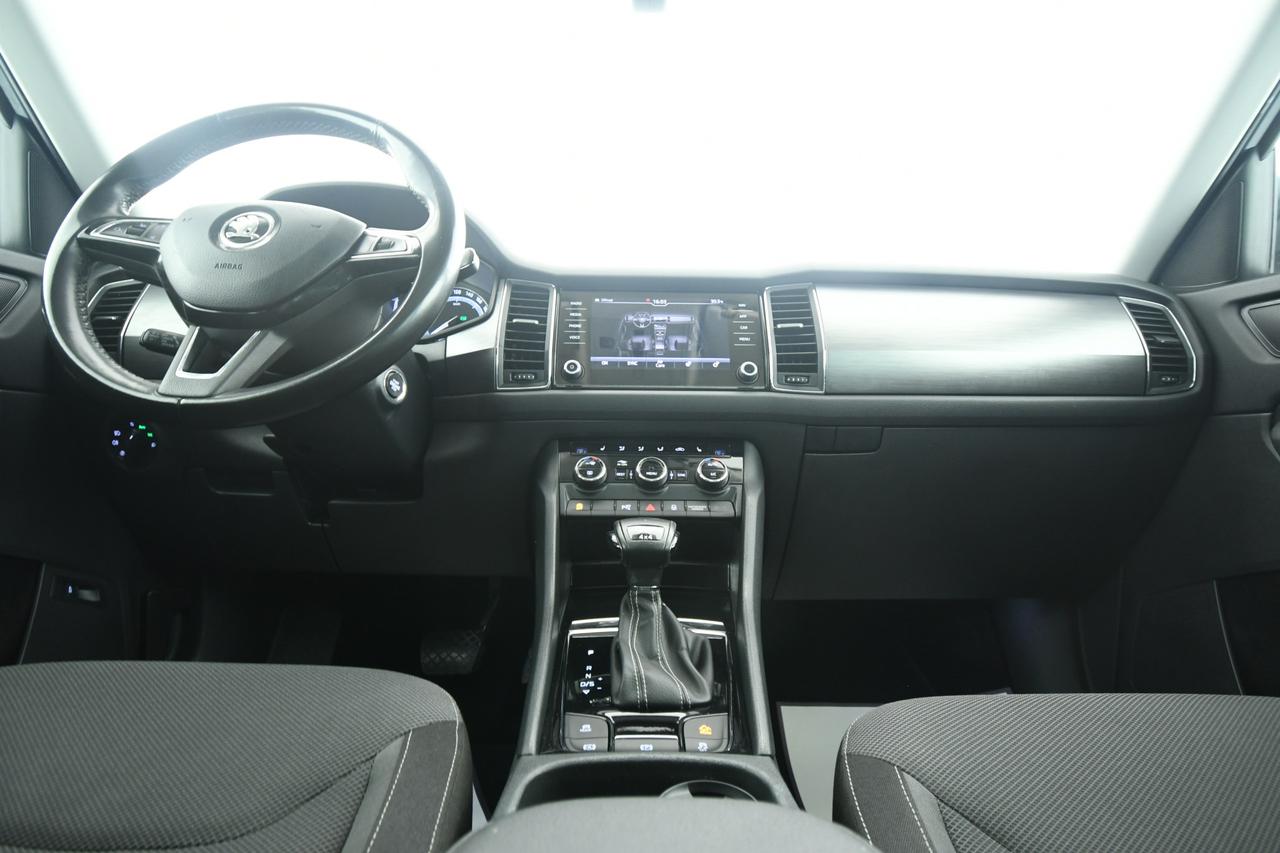 SKODA Kodiaq 2.0 tdi Ambition 4x4 dsg 7p.ti X COMMERCIANTI+TETTO PANO APR+ACC