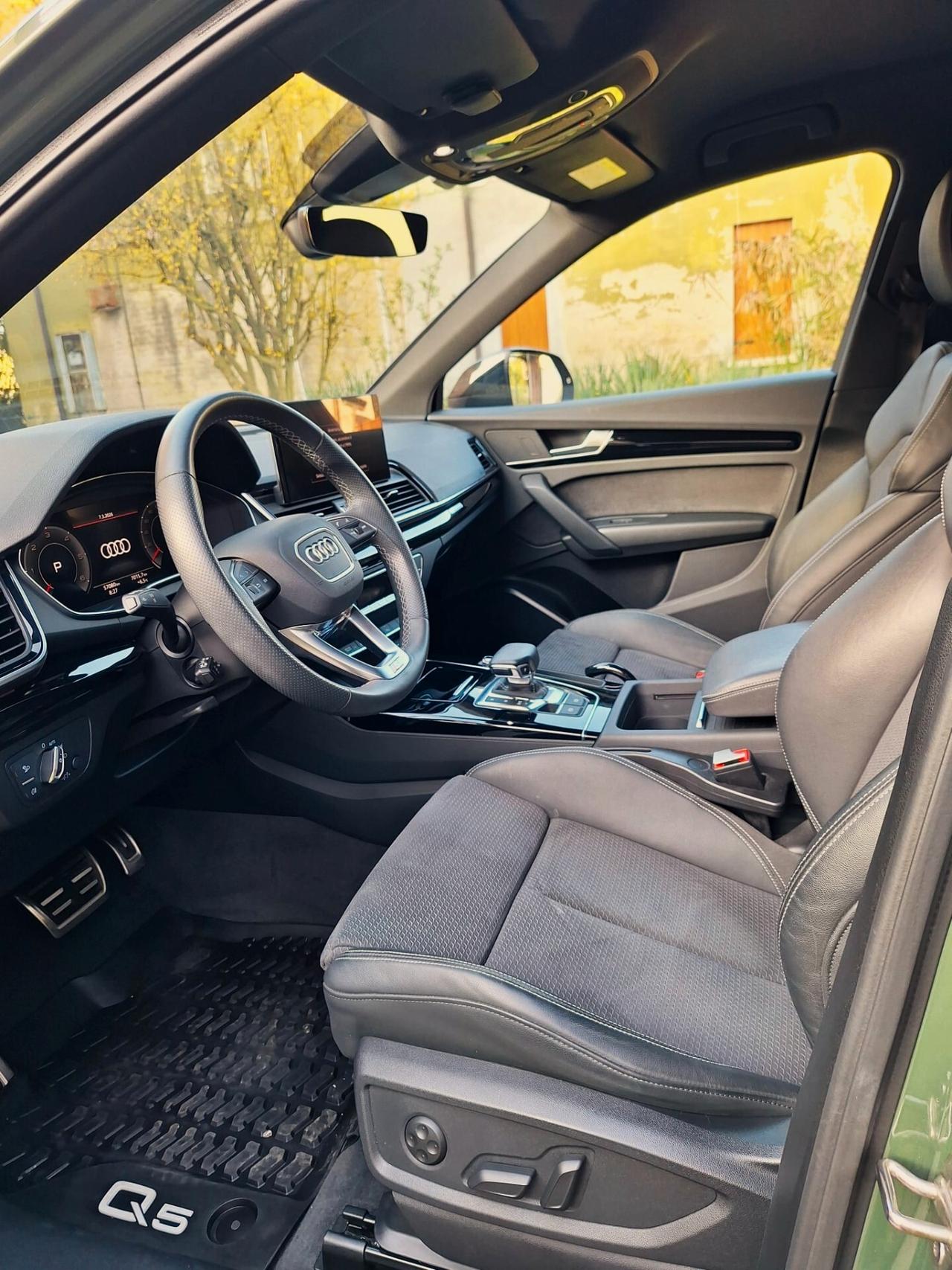 Audi Q5 SPB 40 TDI Quattro S tronic Identity Black S-LIne