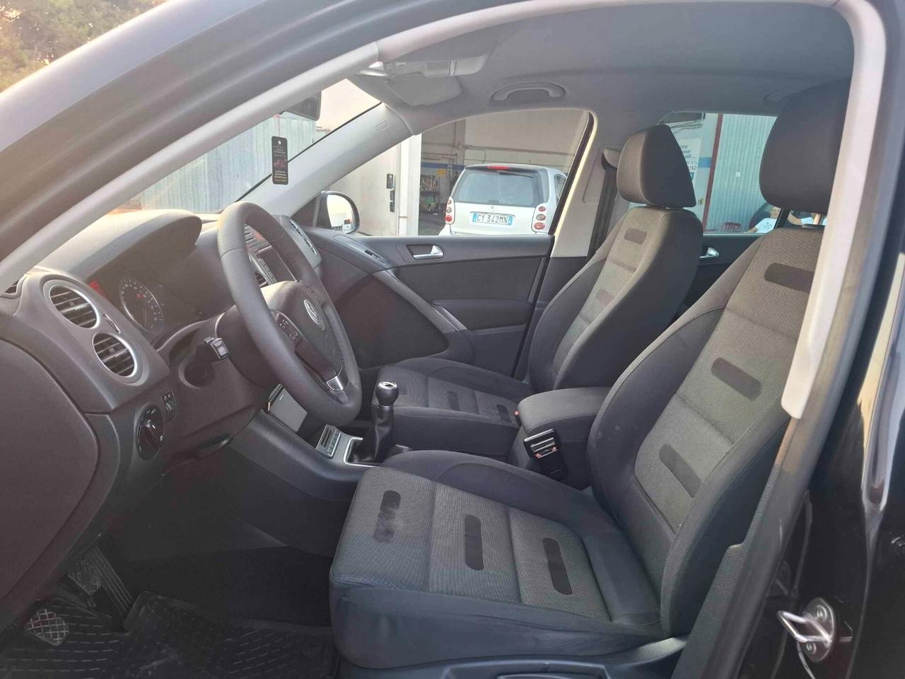 Volkswagen Tiguan 2.0 TDI 4X4 - 2008