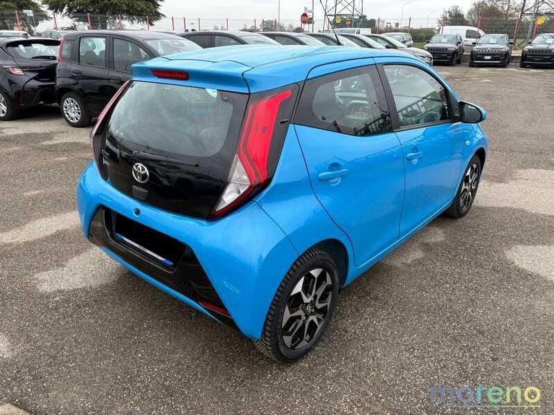Toyota Aygo 1.0 72 CV x-play