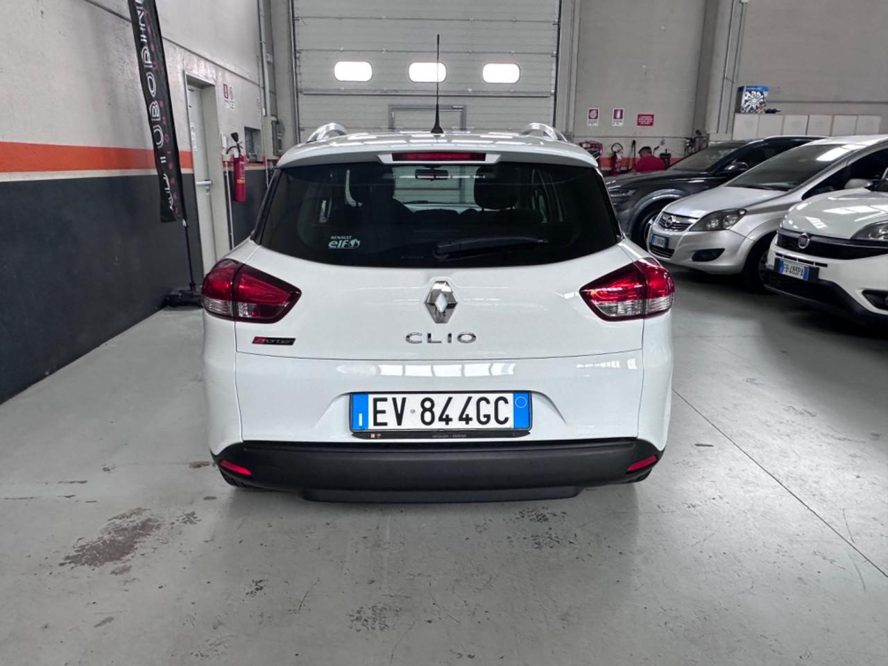 Renault Clio Sporter 1.2 75CV Live