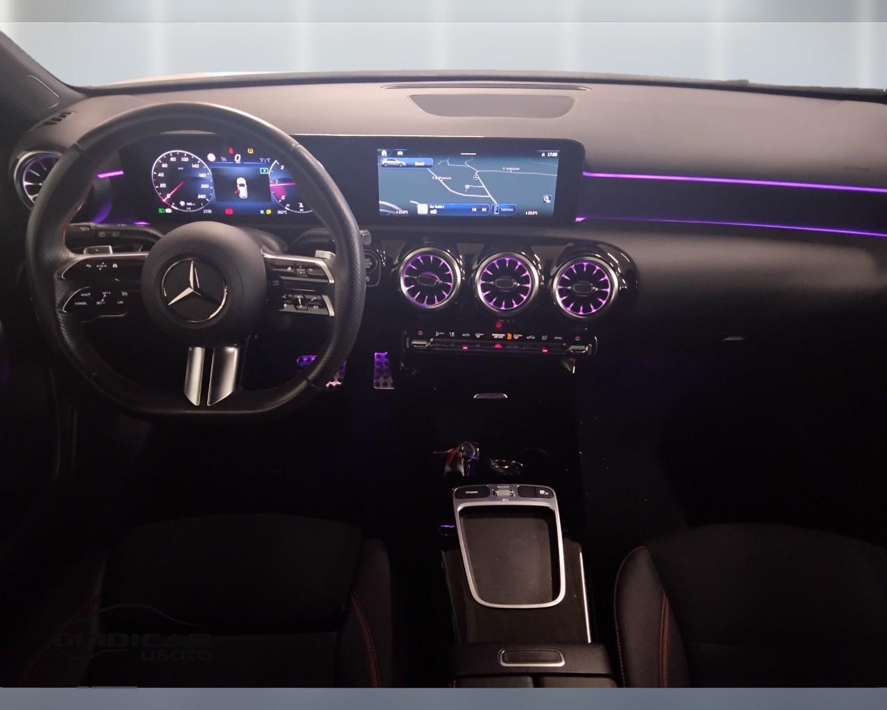 Mercedes-Benz Classe A - W177 2023 - A 180 d AMG Line Advanced Plus auto