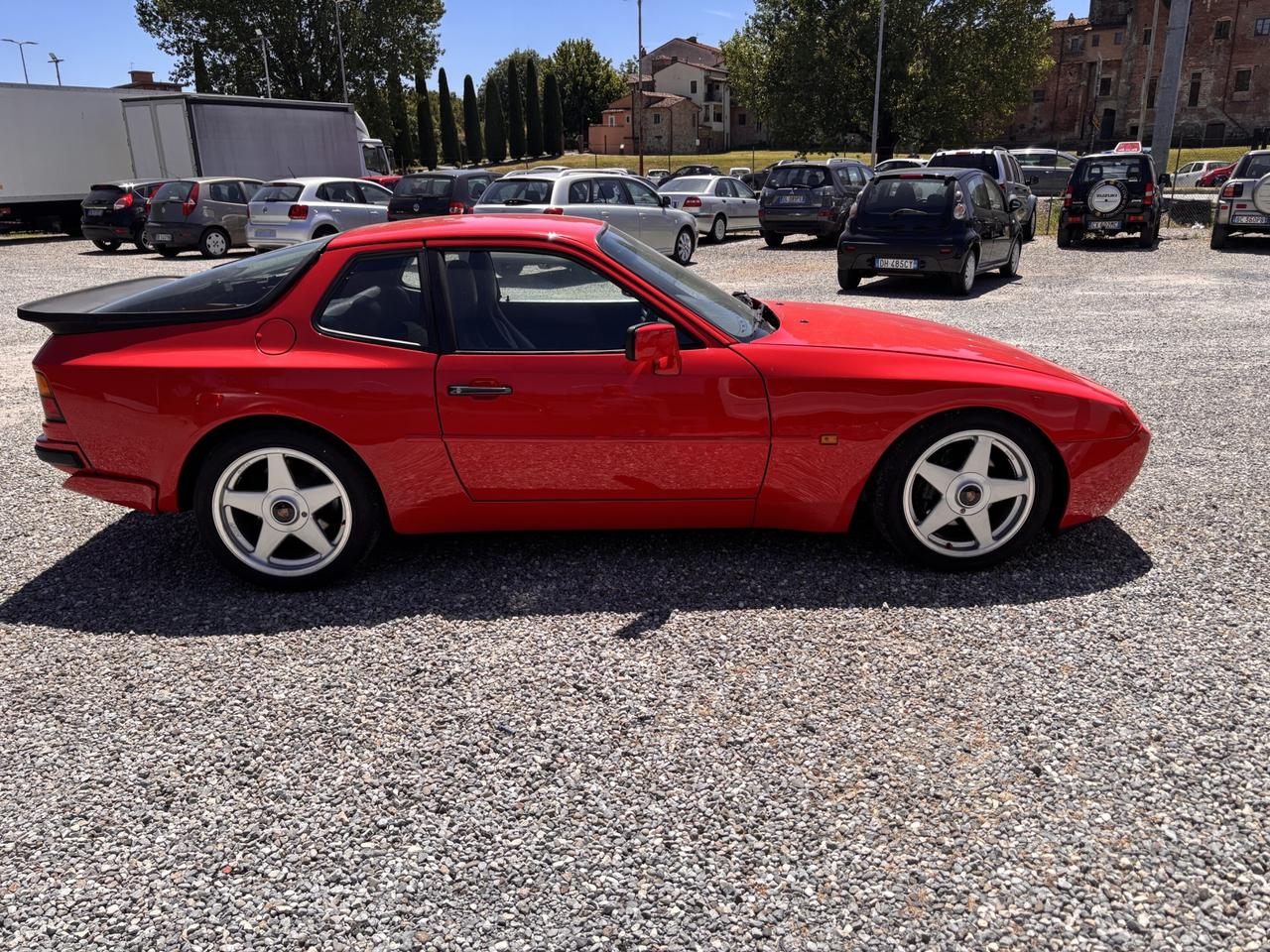 Porsche 944 Turbo S