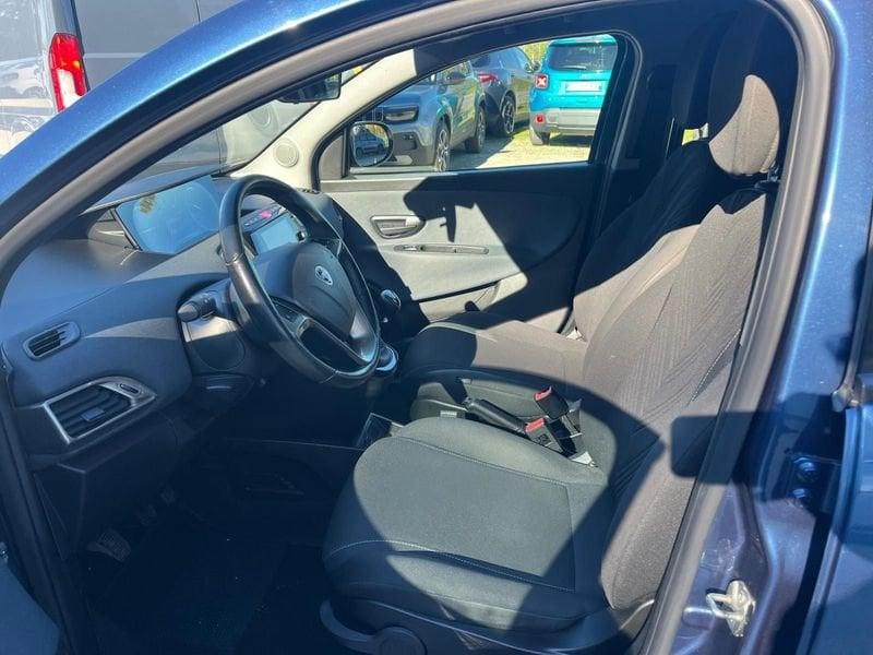 Lancia Ypsilon Ypsilon 1.0 FireFly 5 porte S&S Hybrid Ecochic Gold