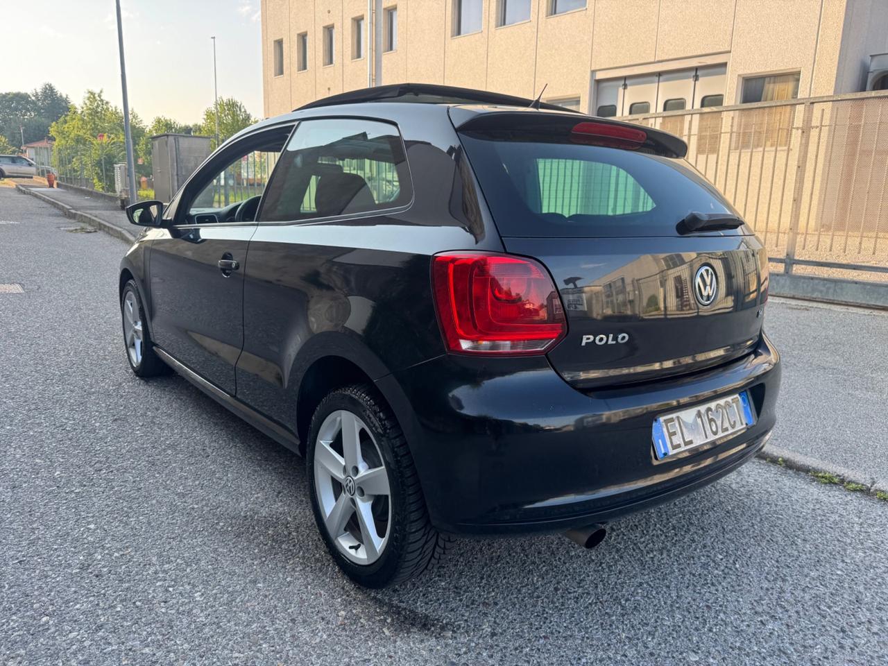 Volkswagen Polo Tetto apribile neopatentati