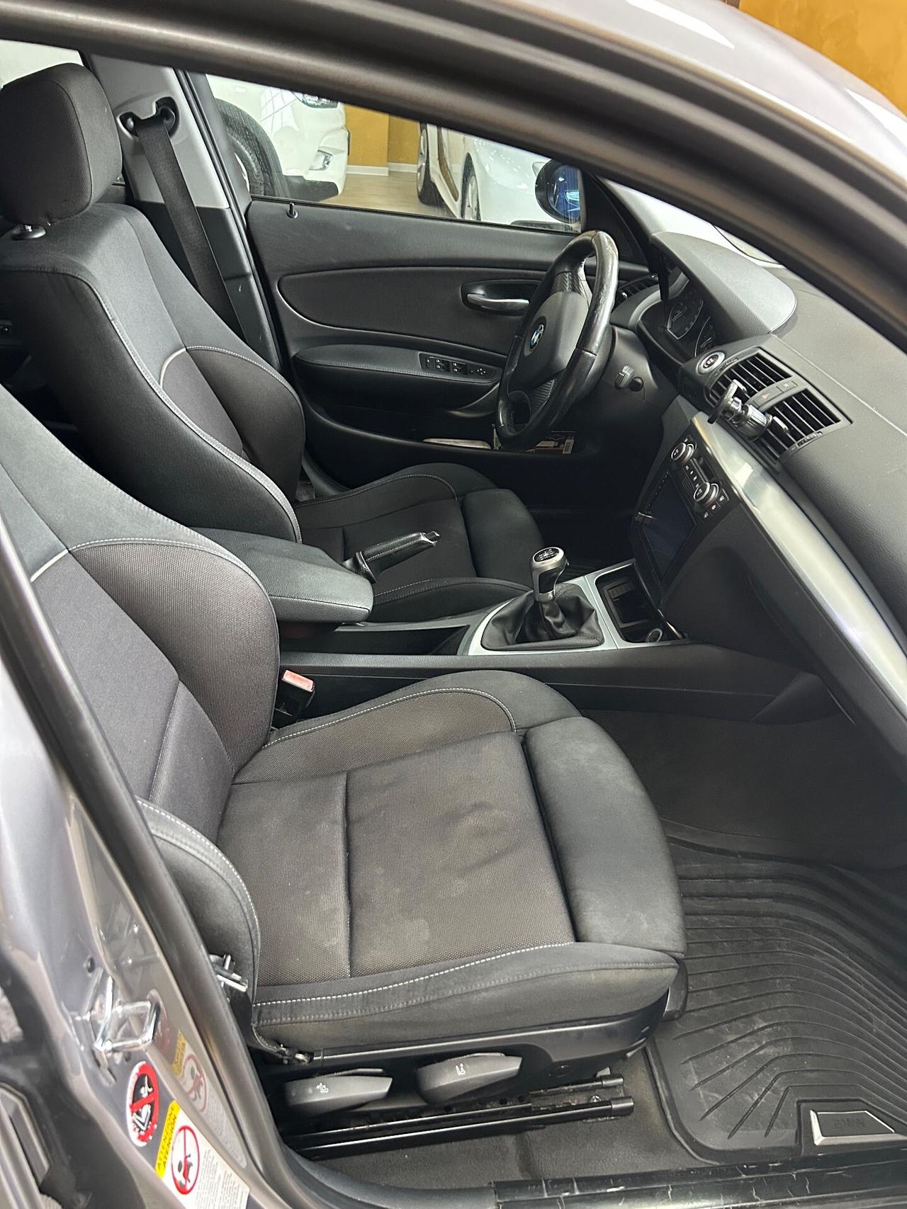 BMW 118d 143 cv “FULL LED/VETRI OSC/18”-2008