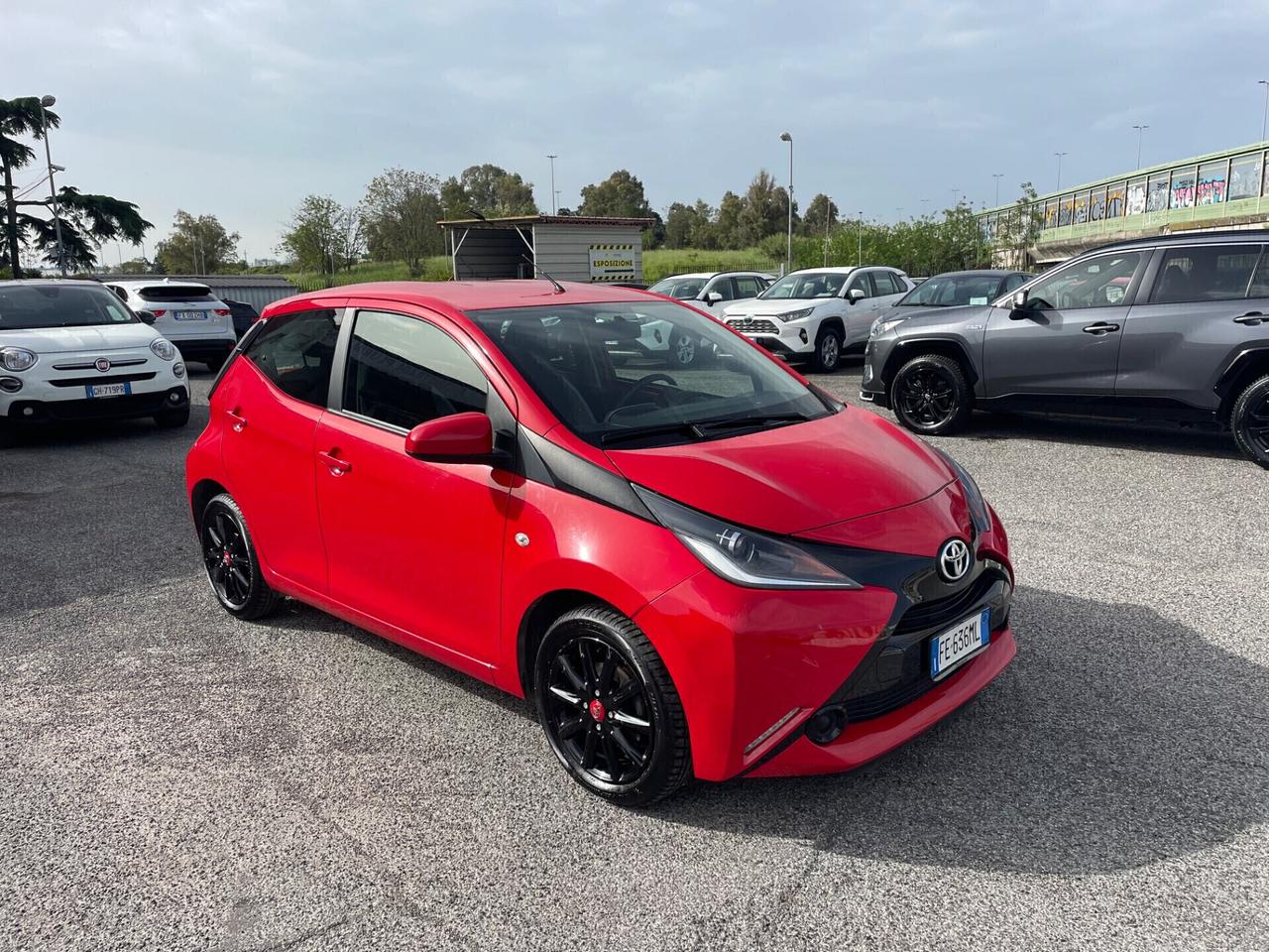 Toyota Aygo 1.0 69 CV x-play SOLO 58 MILA KM
