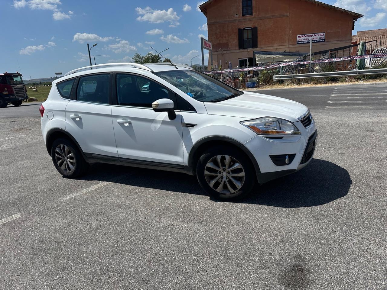 Ford Kuga Kuga+ 2.0 TDCi 136 CV 4WD DPF