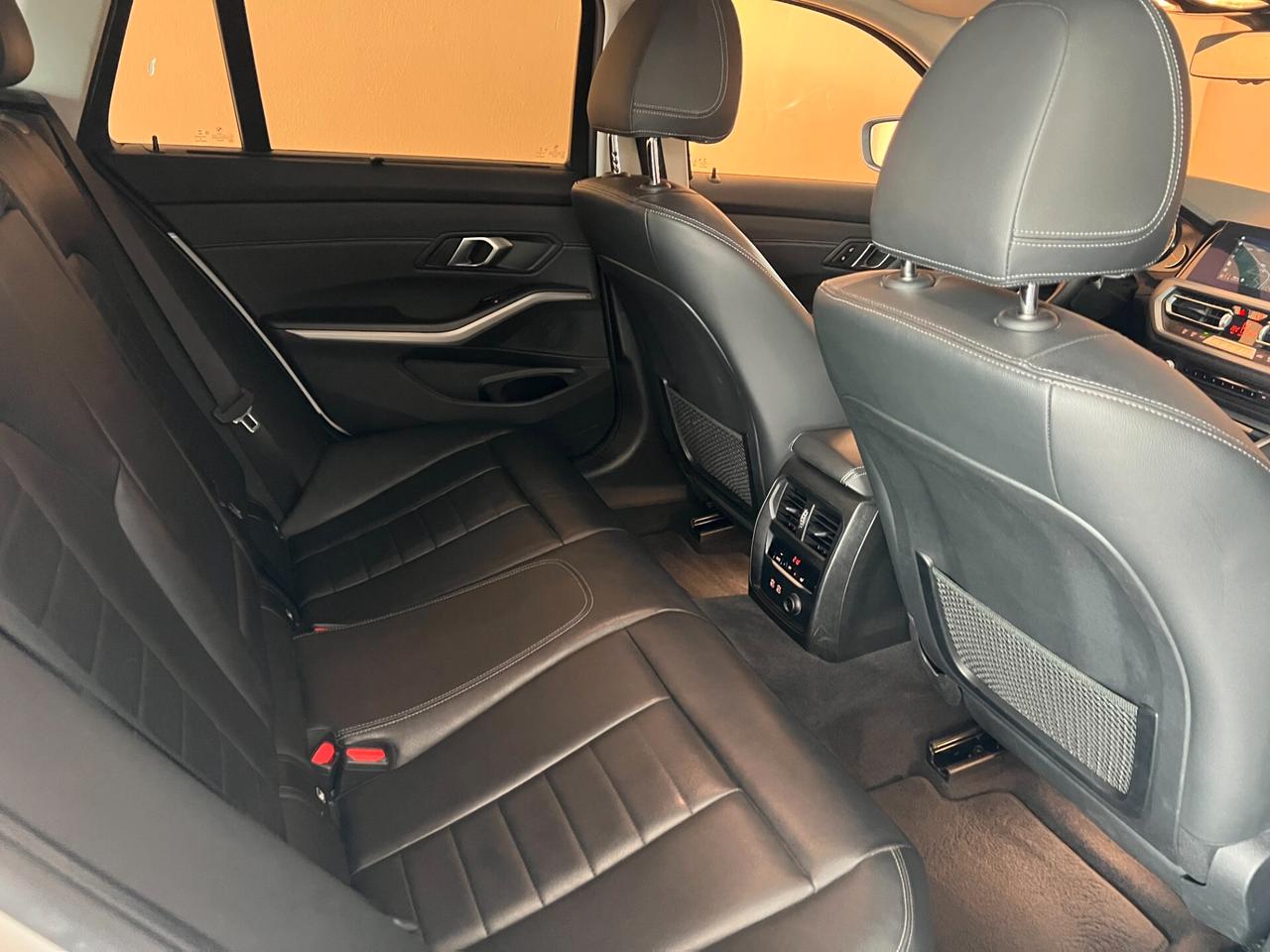 Bmw 320 320d xDrive Touring Business Advantage