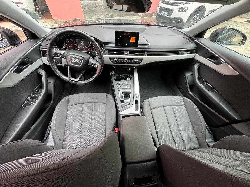 Audi A4 Avant 2.0 TDI 150 CV Business