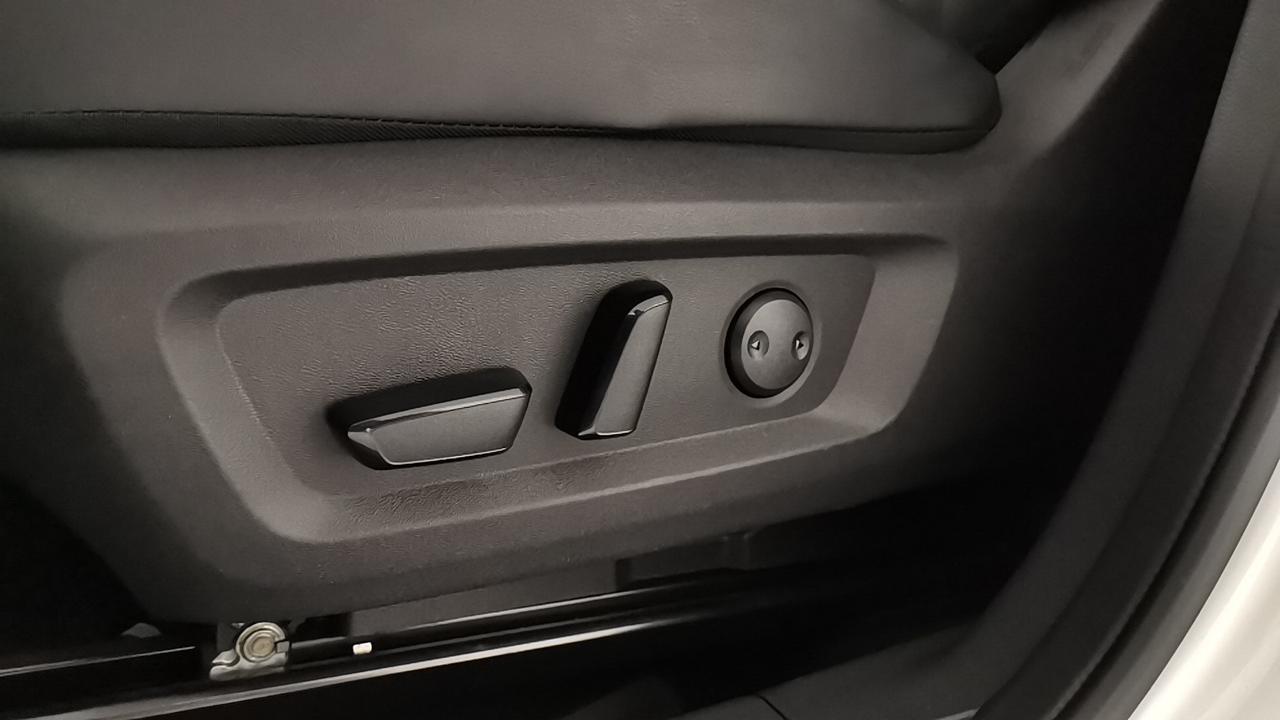 NISSAN X-TRAIL TEKNA e-POWER e-4ORCE