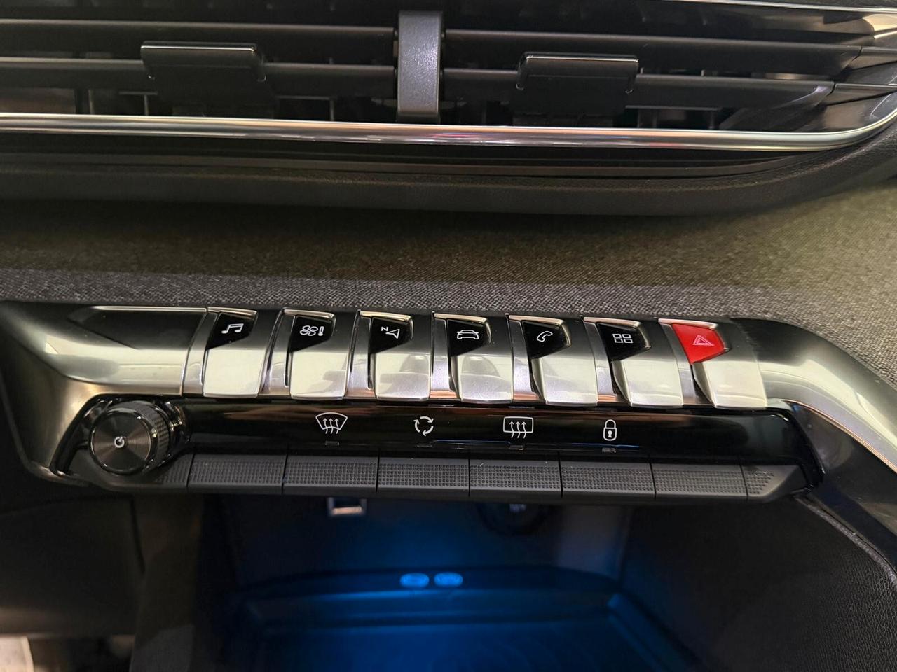 PEUGEOT 3008 ALLURE 1.5 130CV NAVI CRUISE CAM ANNO 2021