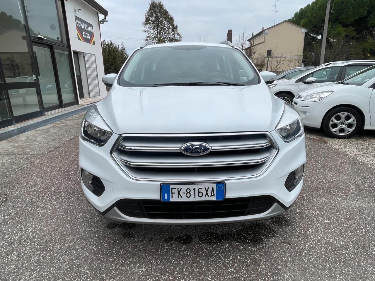 Ford Kuga 1.5 TDCI 120 CV S&S 2WD Titanium