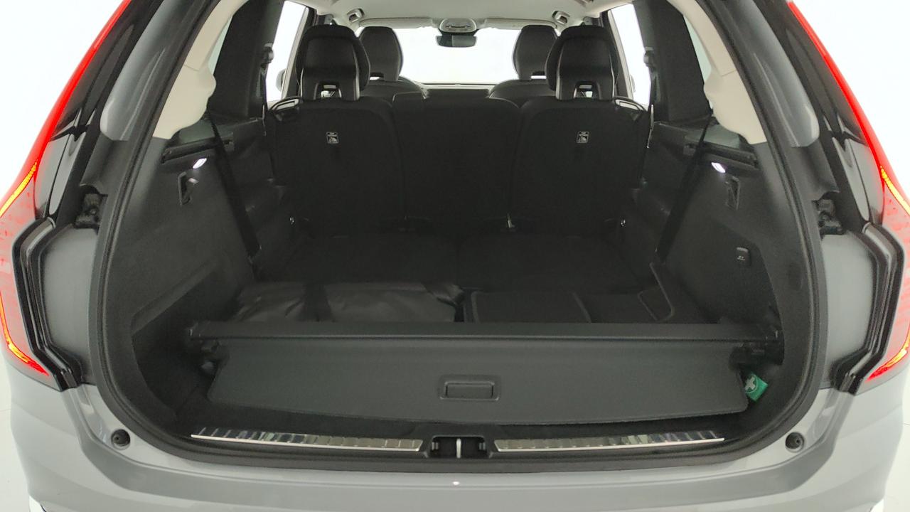 VOLVO XC90 2.0 b5 Plus Bright awd 7p.ti auto