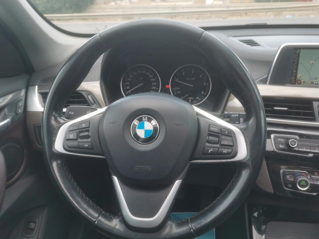 Bmw X1 sDrive18d xLine 2017