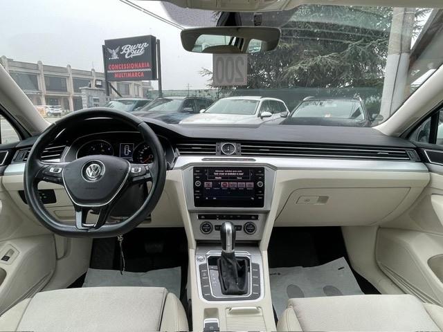 Volkswagen Passat Variant 1.6 TDI SCR DSG Business BMT