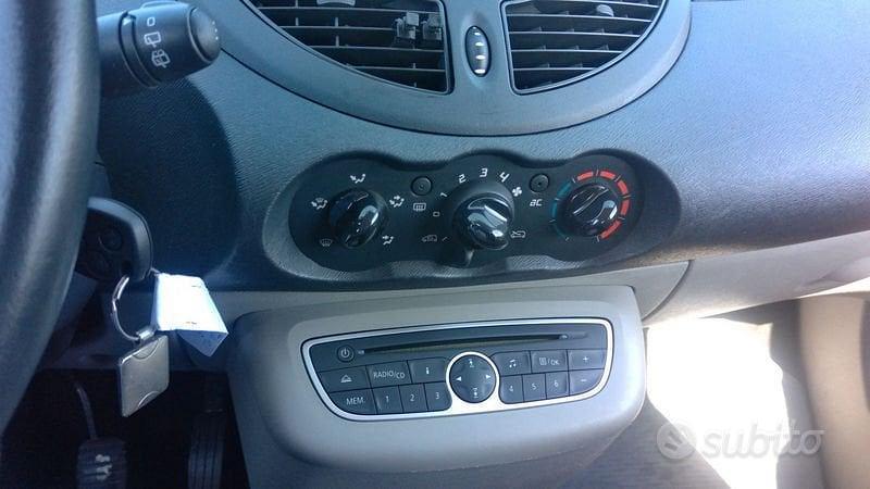 Renault Clio Storia 5p 1.2 16v Dynamique