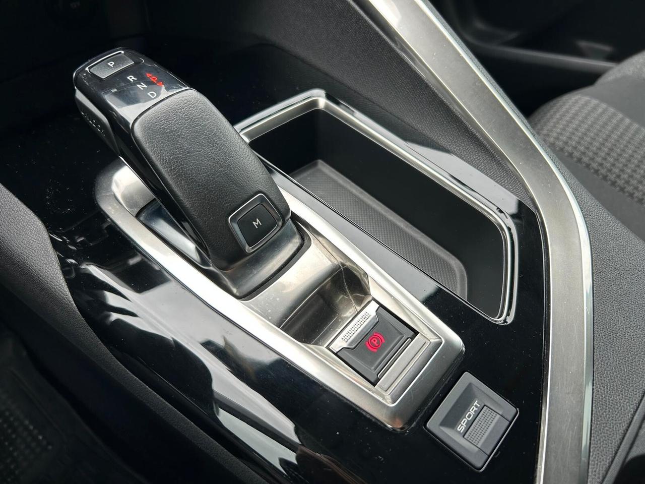 Peugeot 3008 BlueHDi 130 S&S Business