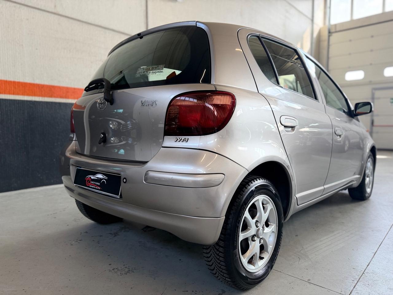 Toyota Yaris 1.3i 16V cat 5 porte Sol AUTOMATICO NEOPATENTATI