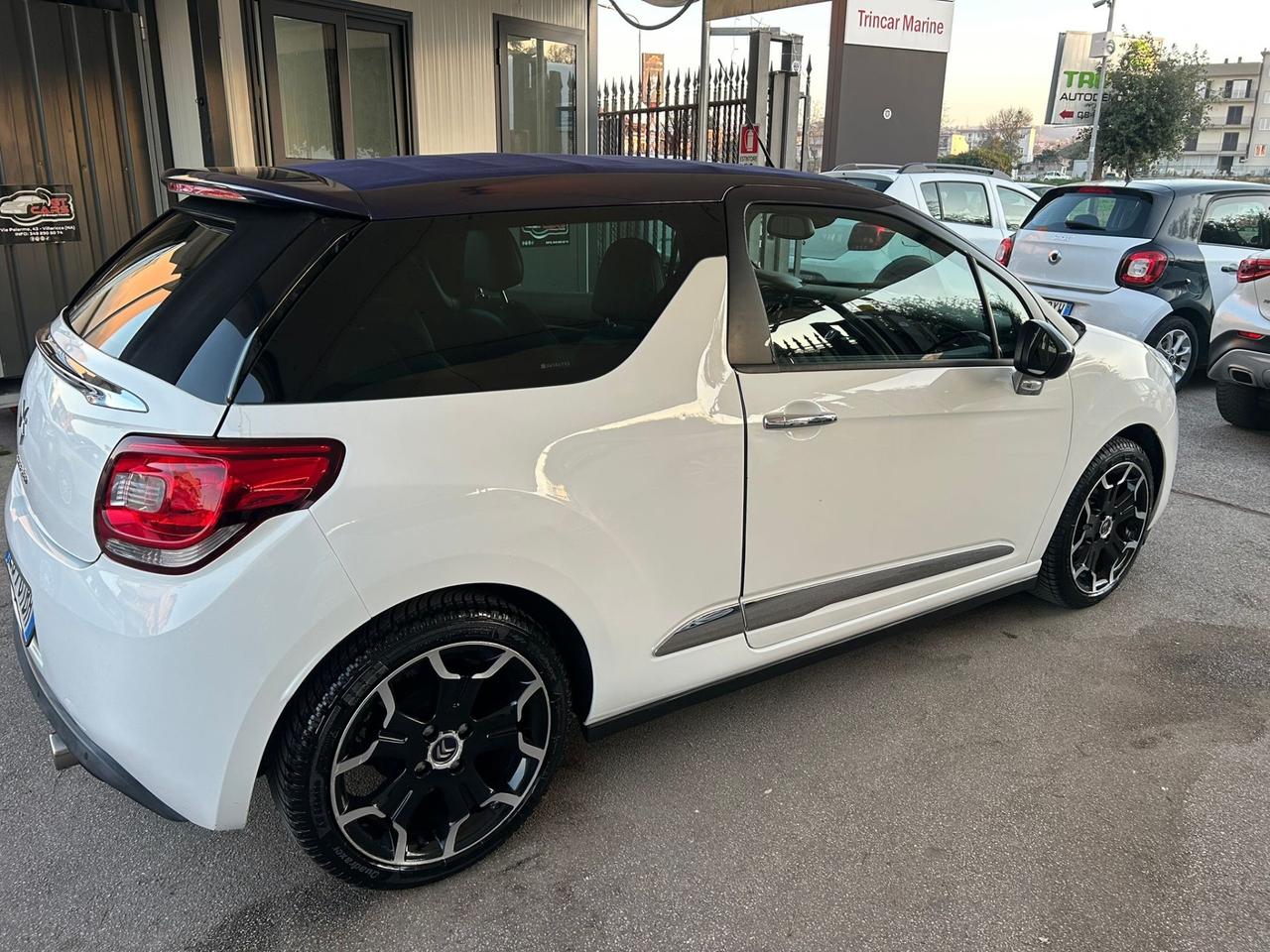 Citroen DS3 1.2 VTi 82 So Chic Cabrio