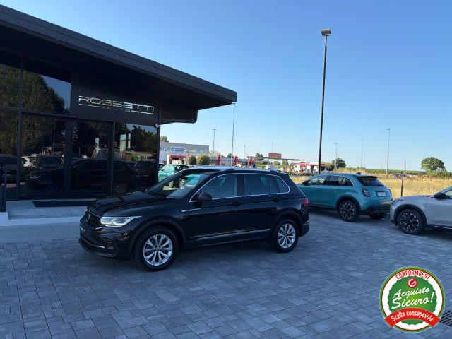 VOLKSWAGEN Tiguan 2.0 TDI 150 CV DSG . GANCIO TRAINO