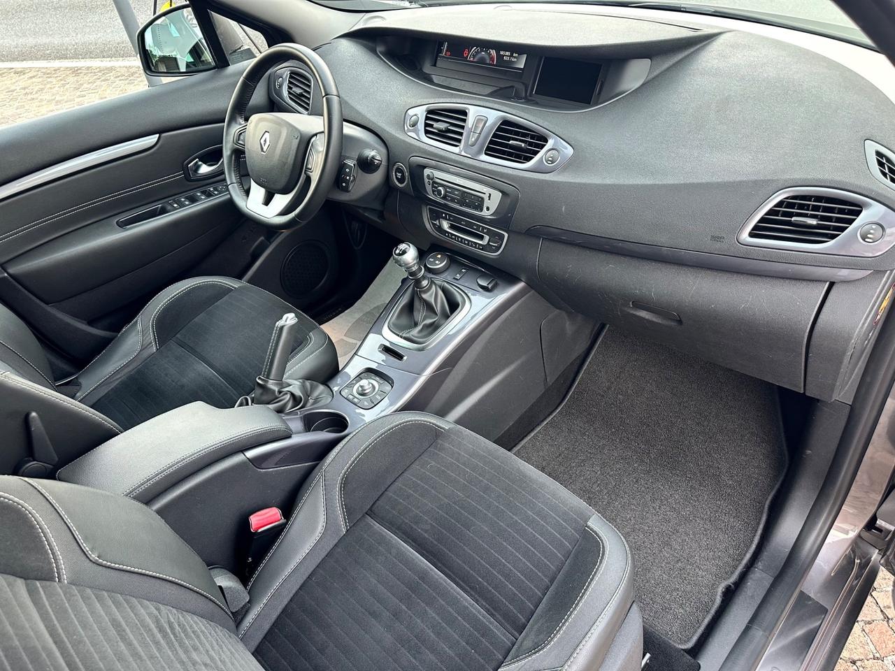 Renault Scénic XMod Cross 1.5dCi 110CV - Gancio Traino
