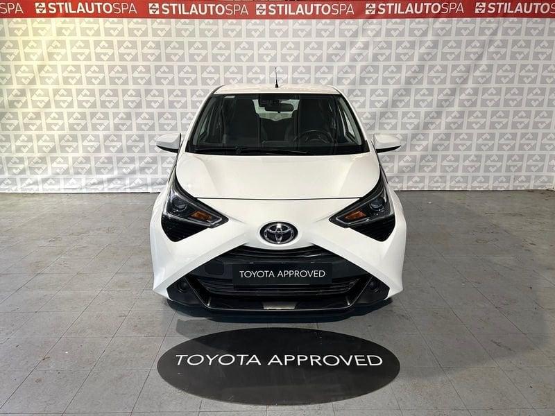 Toyota Aygo Connect 1.0 VVT-i 72 CV 5 porte x-play