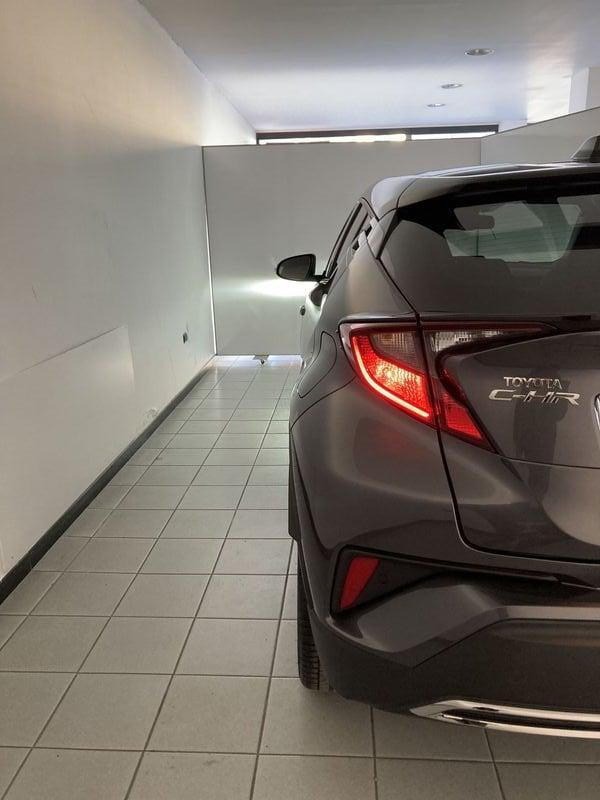 Toyota C-HR C-HR 1.8 Hybrid E-CVT Trend