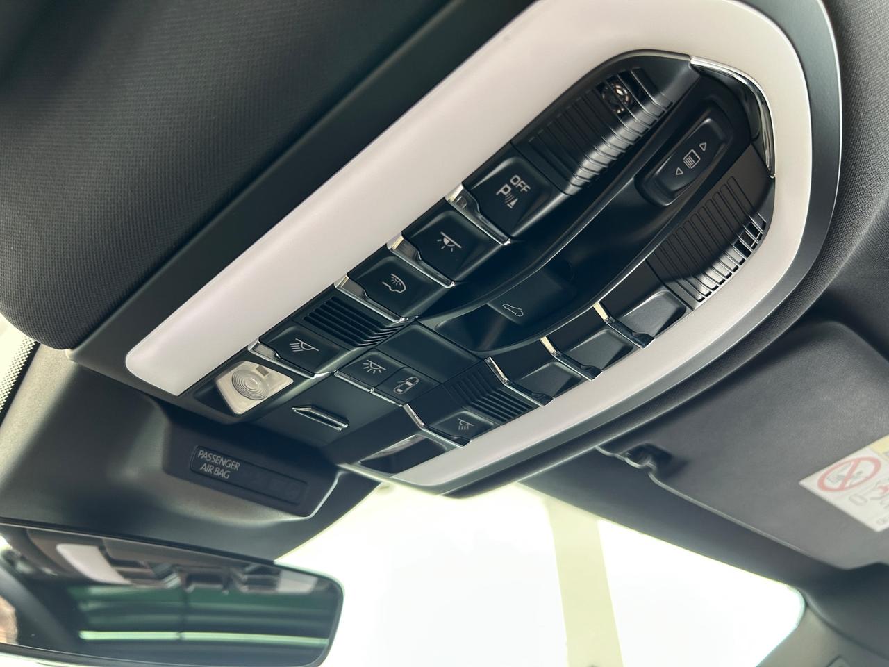 Porsche Macan 2.0 Auto
