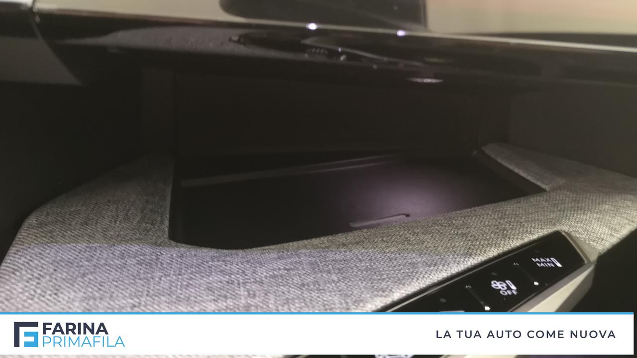 PEUGEOT Nuovo 5008 Hybrid 136 e-DCS6 ALLURE