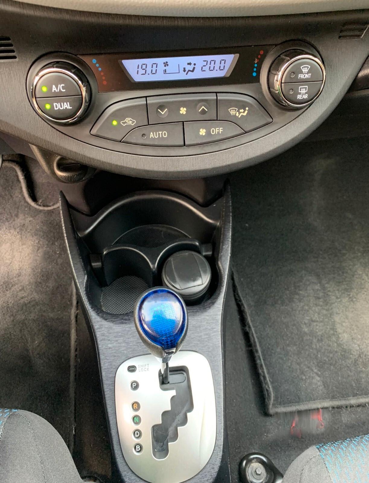 Toyota Yaris 1.5 Hybrid 5 porte Lounge