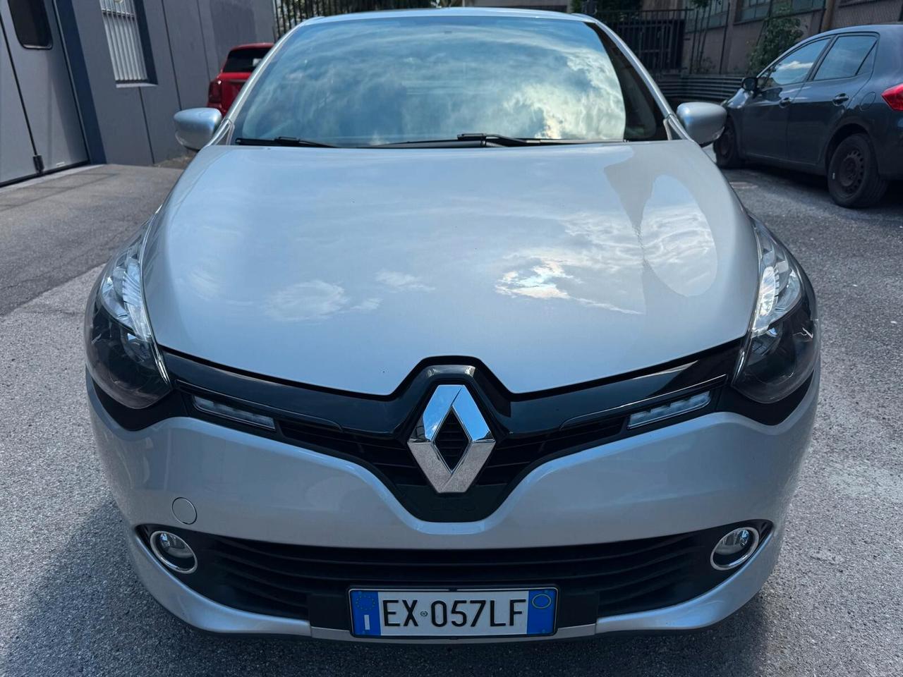 Renault Clio 1.2 75CV 5 porte Wave*EURO5B*NEOPATENTATI